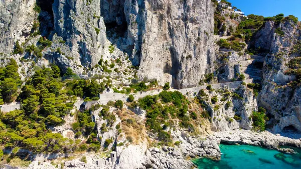 Malerische Aufnahme Schöner Klippen Der Felsigen Küste — Stockfoto