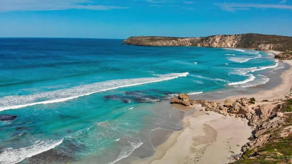 ペニントン湾は 南オーストラリア州カンガルー島の素晴らしいビーチです ドローンからの空中風景 — ストック写真