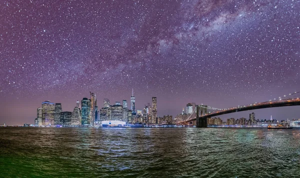 Fantastisk Stjerneklar Nattehimmel Nedre Manhattan New York City Usa - Stock-foto