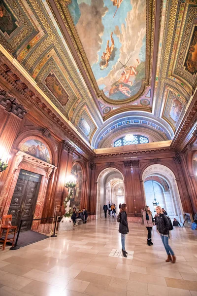 New York City November 2018 Interior New York Public Library — стокове фото