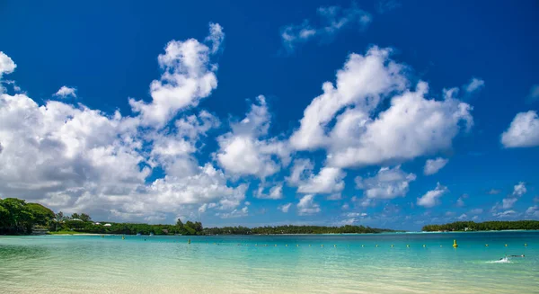 Панорамний Вид Тропічний Пляж Сонячний День — стокове фото