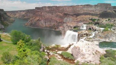 Shoshone şelalesi, Idaho. İHA 'dan hava yukarısı görüntüsü