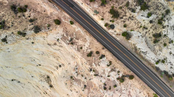 Overhead Aerial View Road Canyon — 图库照片