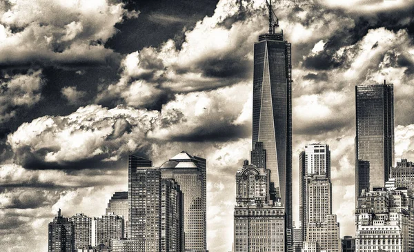 Incredibile Skyline Del Centro Manhattan Una Giornata Estiva New York — Foto Stock