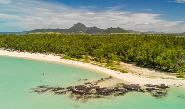 Ile Aux Cerfs มอร มมองทางอากาศของชายฝ สวยงาม — ภาพถ่ายสต็อก