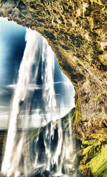 塞尔贾兰多斯瀑布 高山蓝天 — 图库照片