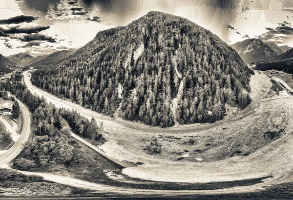 Klein Dorpje Van Italiaanse Dolomieten Bergen Panoramisch 360 Graden Uitzicht — Stockfoto