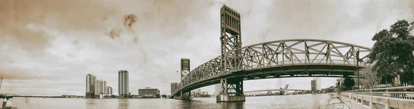 Jacksonville Április 8Th 2018 Panorámás Kilátás Alsop Hídra Egy Felhős — Stock Fotó