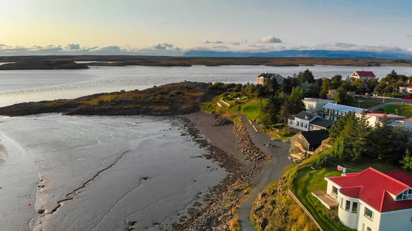 Panoraamanäkymät Kaupunkiin Borgarnes Lounais Islannissa Drone Näkökulmasta — kuvapankkivalokuva