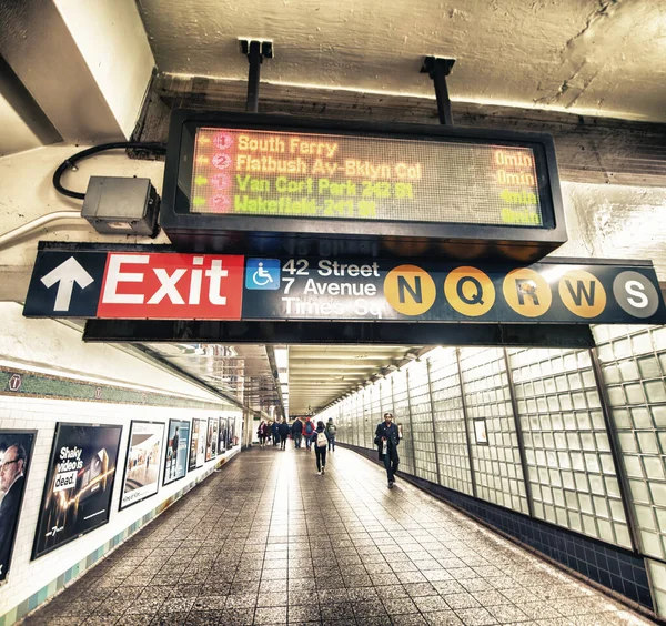 Nueva York City Diciembre 2018 Interior Una Estación Metro Manhattan —  Fotos de Stock