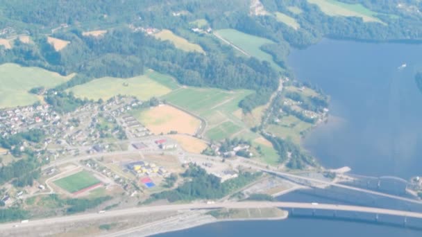 Vista aerea da aeroplano della campagna islandese paesaggio nella stagione estiva — Video Stock