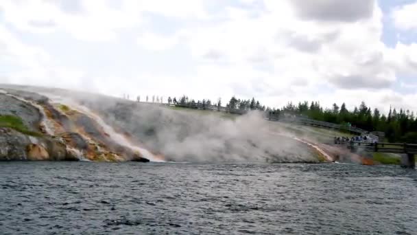 Yellowstone National Park, Wyoming. Firehole River in summer season — Stockvideo