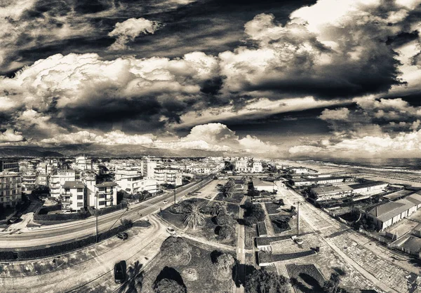 Vista Panorámica Aérea Del Horizonte Viareggio Con Paseo Marítimo Marítimo — Foto de Stock