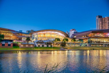 Adelaide Karrawirra Parri Nehri ve kongre merkezi bölgesi, Güney Avustralya