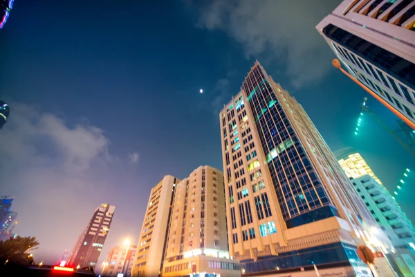 Abu Dhabi Uae December 2016 Beautiful City Street Buildings Night — Stockfoto