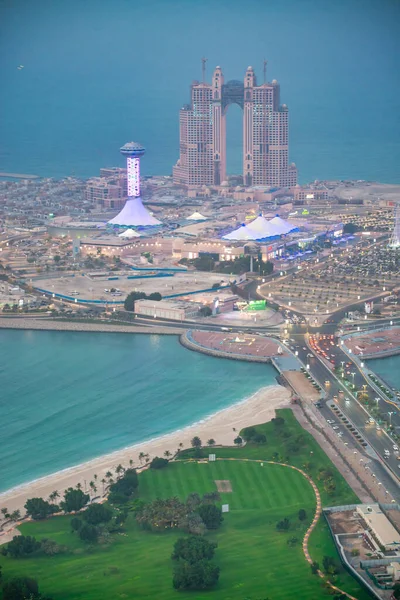 Abu Dhabi Aerial Skyline Sunset City Tall Buildings Marina — стокове фото