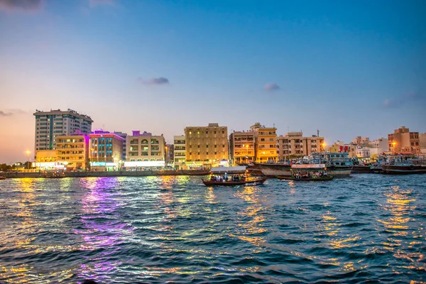 Dubai Bae Aralık 2016 Turistler Yerel Halk Gece Dubai Deresi — Stok fotoğraf
