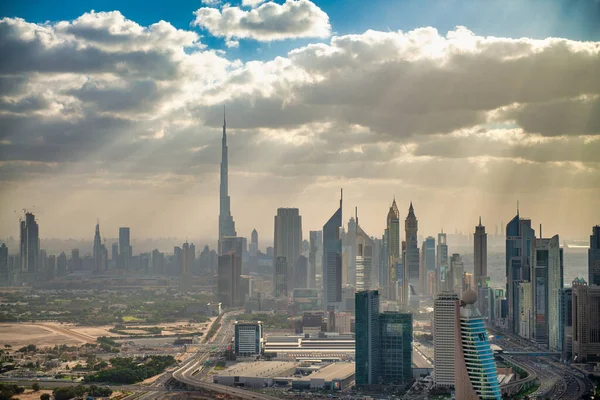 Дубай Оаэ Декабря 2016 Вертолетный Обзор Центра Дубая Облаками Голубым — стоковое фото