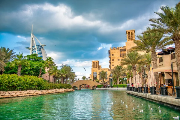 Dubai Uae December 2016 Buildings Madinat Jumeirah River — Foto Stock