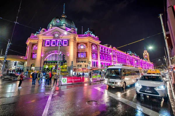 Melbourne Australia September 2018 Exterior View Flinders Street Station Rainy — Fotografia de Stock