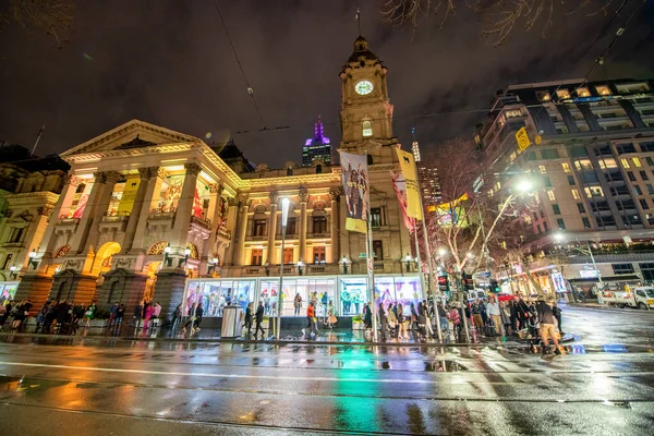 Melbourne Australia September 2018 Downtown Streets Tourists Rainy Night — Stock Photo, Image
