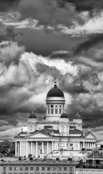 Weiße Kathedrale Von Helsinki Einem Sonnigen Tag Finnland — Stockfoto
