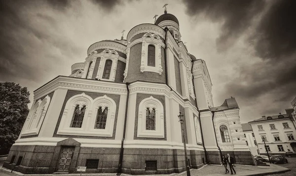 Tallinn Estonia July 2Nd 2017 Alexander Nevski Katedralen Med Turister – stockfoto