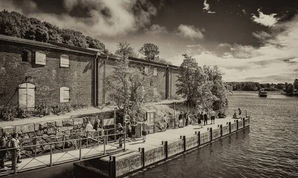 Helsinki Finlândia Julho 2017 Edifícios Antigos Suomenlinna Dia Claro Sol — Fotografia de Stock