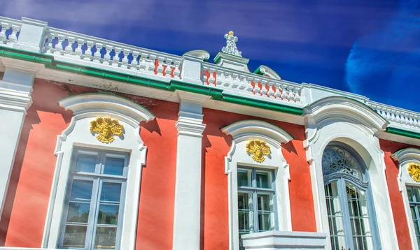 Vue Extérieure Célèbre Palais Kadriorg Tallinn Par Temps Clair Ensoleillé — Photo