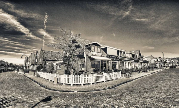 Volendam Homes Sunny Spring Day Netherlands — Stockfoto