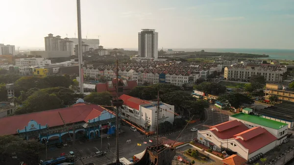 Melaka Maleisië Luchtfoto Van Stadswoningen Skyline Vanaf Drone Een Heldere — Stockfoto