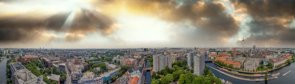 Vista Aérea Panorâmica Horizonte Berlim Pôr Sol Com Principais Marcos — Fotografia de Stock