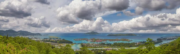 Panoramatický Letecký Pohled Eden Island Mahe Moře Kopce Při Západu — Stock fotografie