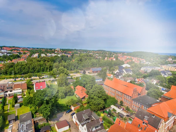 Воздушный Вид Город Травембо Ясный Солнечный День Район Любек Германия — стоковое фото