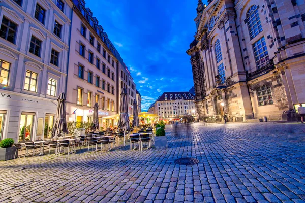 Dresden Deutschland Juli 2016 Touristen Genießen Das Nachtleben Auf Dem — Stockfoto