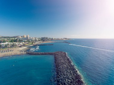 Playa del Bobo ve Costa Adeje kıyıları Tenerife, Kanarya Adaları