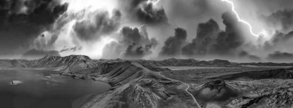 Θύελλα Πλησιάζει Landmannalaugar Βουνά Κατά Θερινή Περίοδο Ισλανδία — Φωτογραφία Αρχείου