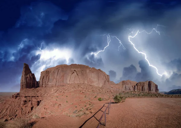 Stormen Närmar Sig Monument Valley Usa Flygfoto Panoramautsikt — Stockfoto