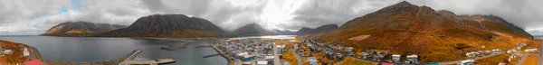 Prachtig Uitzicht Vanuit Lucht Het Olafsfjordur Landschap Het Zomerseizoen Ijsland — Stockfoto