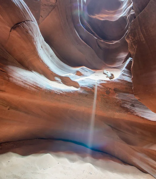 Antelope Canyon Zonlicht Spelletjes Rotsen Arizona Verenigde Staten — Stockfoto