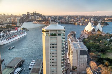 Günbatımında Sydney Limanı Brideg hava görüntüsü, Yeni Güney Galler
