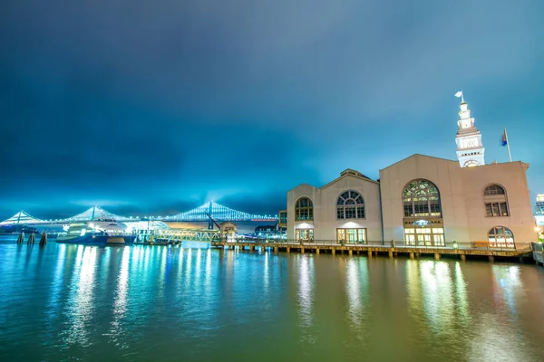 San Francisco Kalifornien Augusti 2017 Port San Francisco Exteriör Natten — Stockfoto