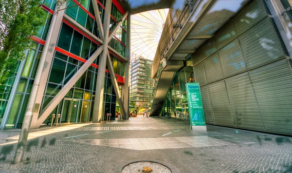 Berlin Allemagne Juillet 2016 Bâtiments Modernes Sony Center Sur Potsdamer — Photo