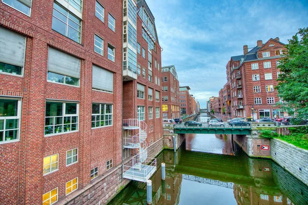 Hamburg Deutschland Juli 2016 Mittelalterliche Stadtbauten Entlang Der Kanäle — Stockfoto