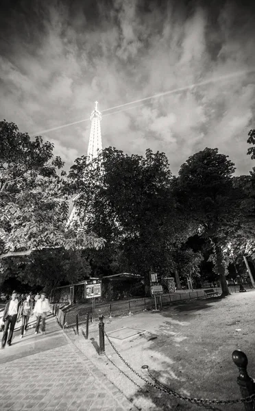 Parijs Frankrijk Juli 2014 Nachtzicht Eiffeltoren Licht Show — Stockfoto