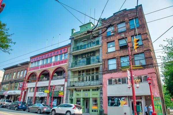 Vancouver Canada August 2017 Fargede Gater Chinatown Vakker Solskinnsdag – stockfoto