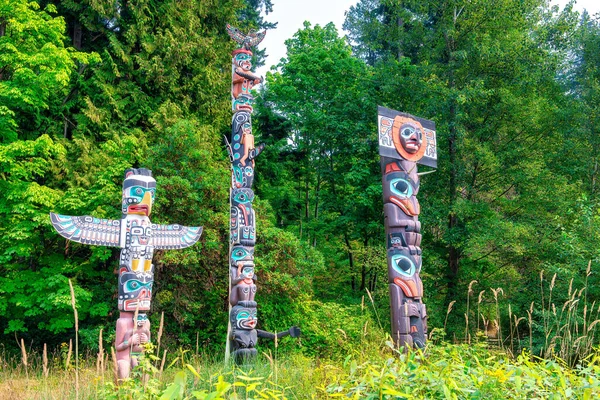 Totems Stanley Park Vancouver Canada — Stock Photo, Image
