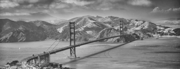 Ponte Golden Gate São Francisco Vista Aérea Helicóptero Dia Ensolarado — Fotografia de Stock