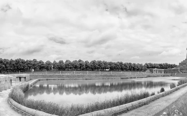 Monument Voor Slag Volkeren Leipzing Duitsland Panoramisch Uitzicht Een Zomerdag — Stockfoto