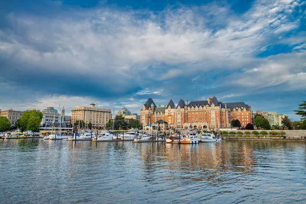 Victoria Canadá Agosto 2017 Fairmont Empress Hotel Belo Dia Ensolarado — Fotografia de Stock